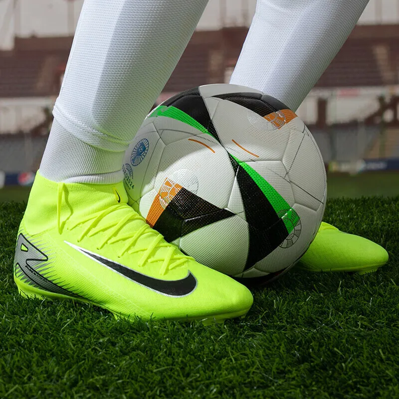 Nike Men's Assassin 16 - Image 3