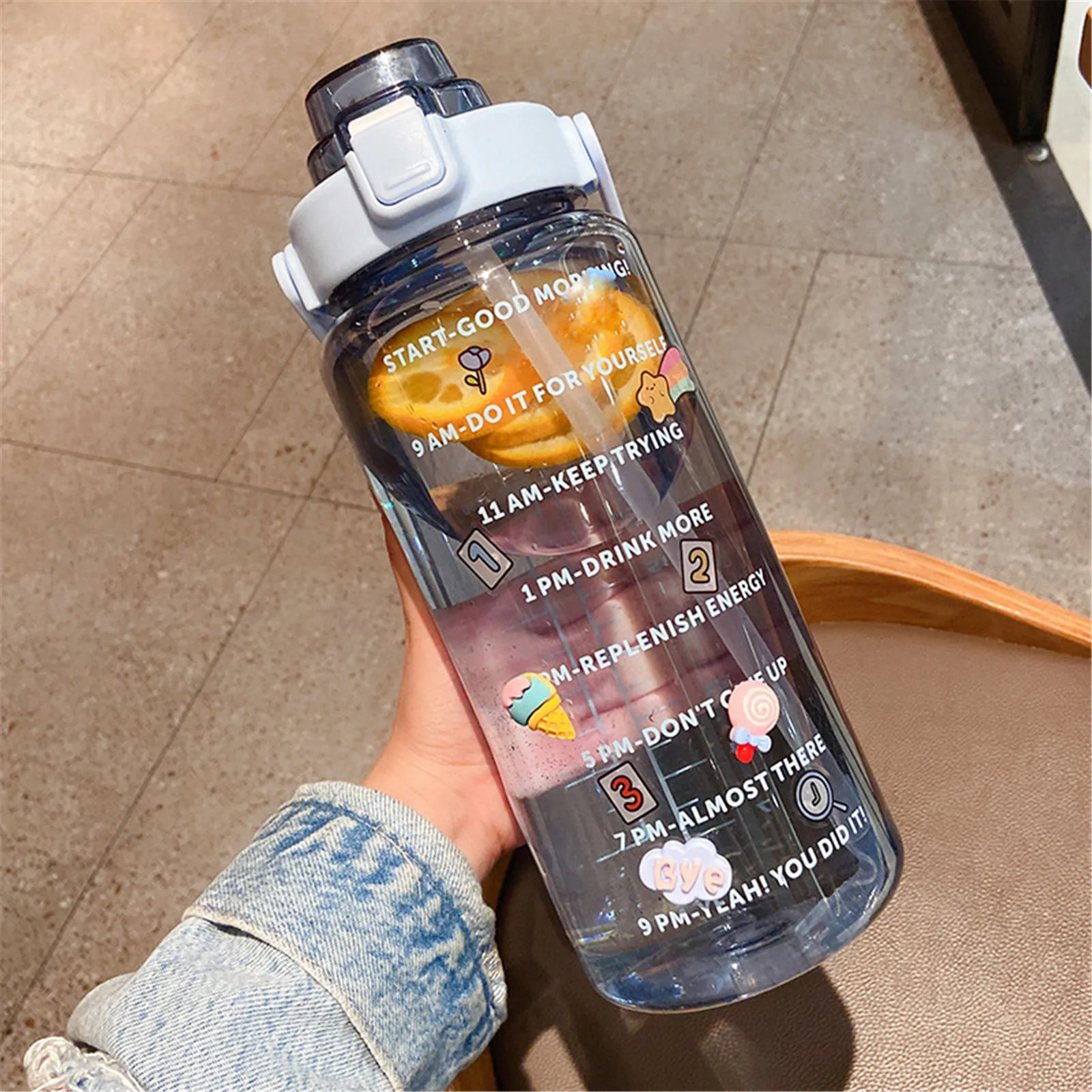 2000ml Large Capacity Sports Water Bottle Portable Water Bottle For Outdoor Commuting Includes Stickers Straw Leak-Proof Design - Image 2