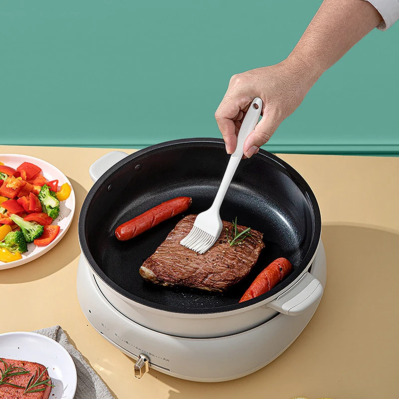 1/4Pieces Household Food Grade Silicone Mini Baking Scraper Oil Brush Egg Beater Food Clip Baking Tool Set Outdoor Tableware - Image 3